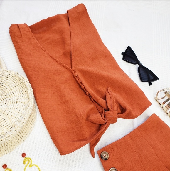 🚨END OF SUMMER SALE// Camel 2 piece set - Picture 8 of 8